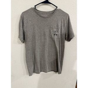 Calvin Klein Boys T-Shirt XL Gray Short‎ Sleeve Crew Neck Casual Top